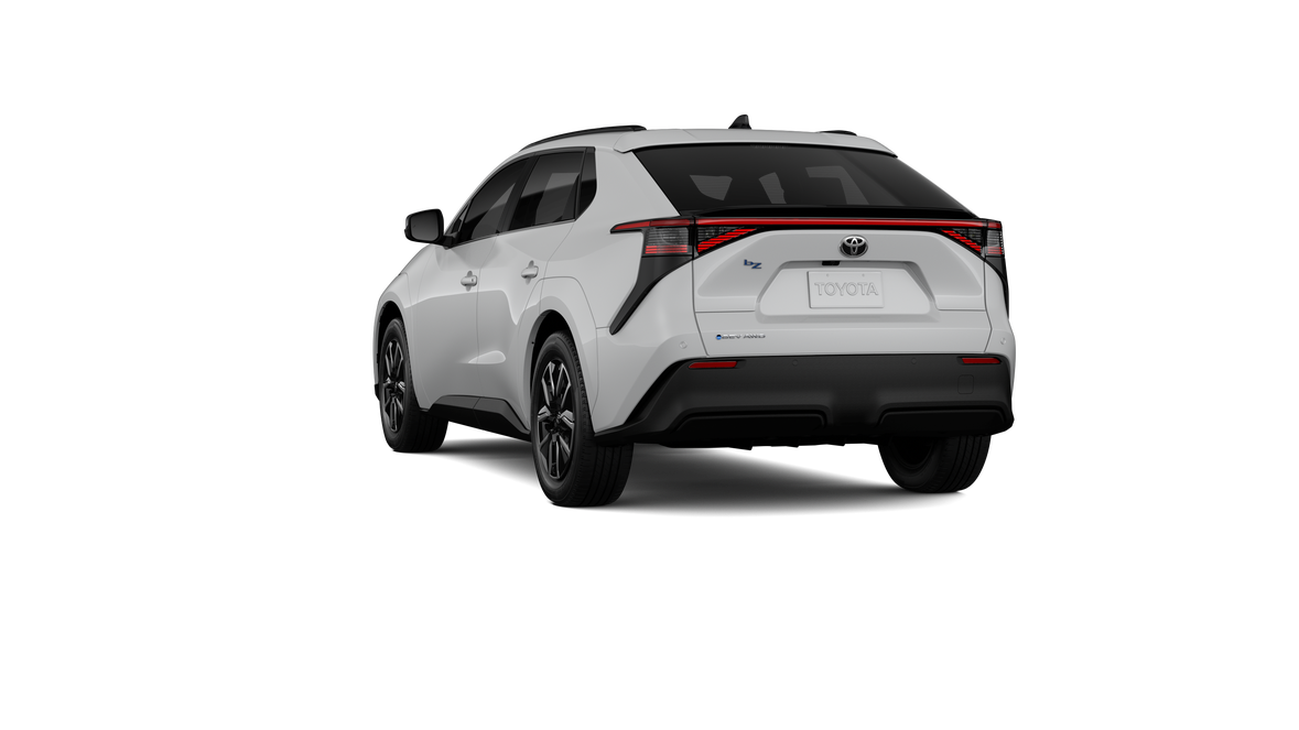 New 2026 Wind Chill Pearl Toyota XLE image 4