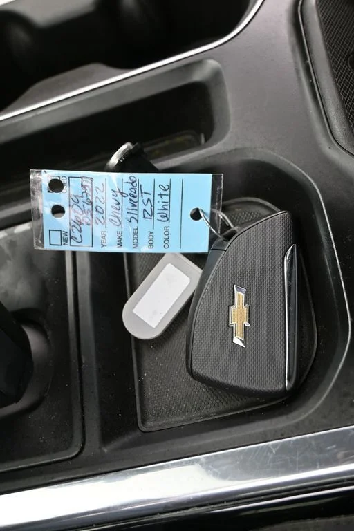 Used 2022 Summit White Chevrolet RST image 32