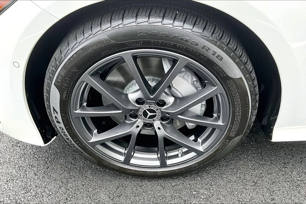 Used 2024  Mercedes-Benz CLE 300 image 8