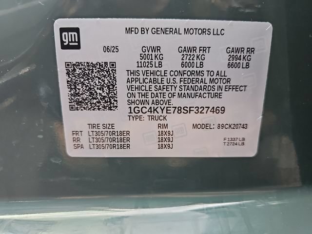 Used 2025 Cypress Gray Chevrolet ZR2 image 36