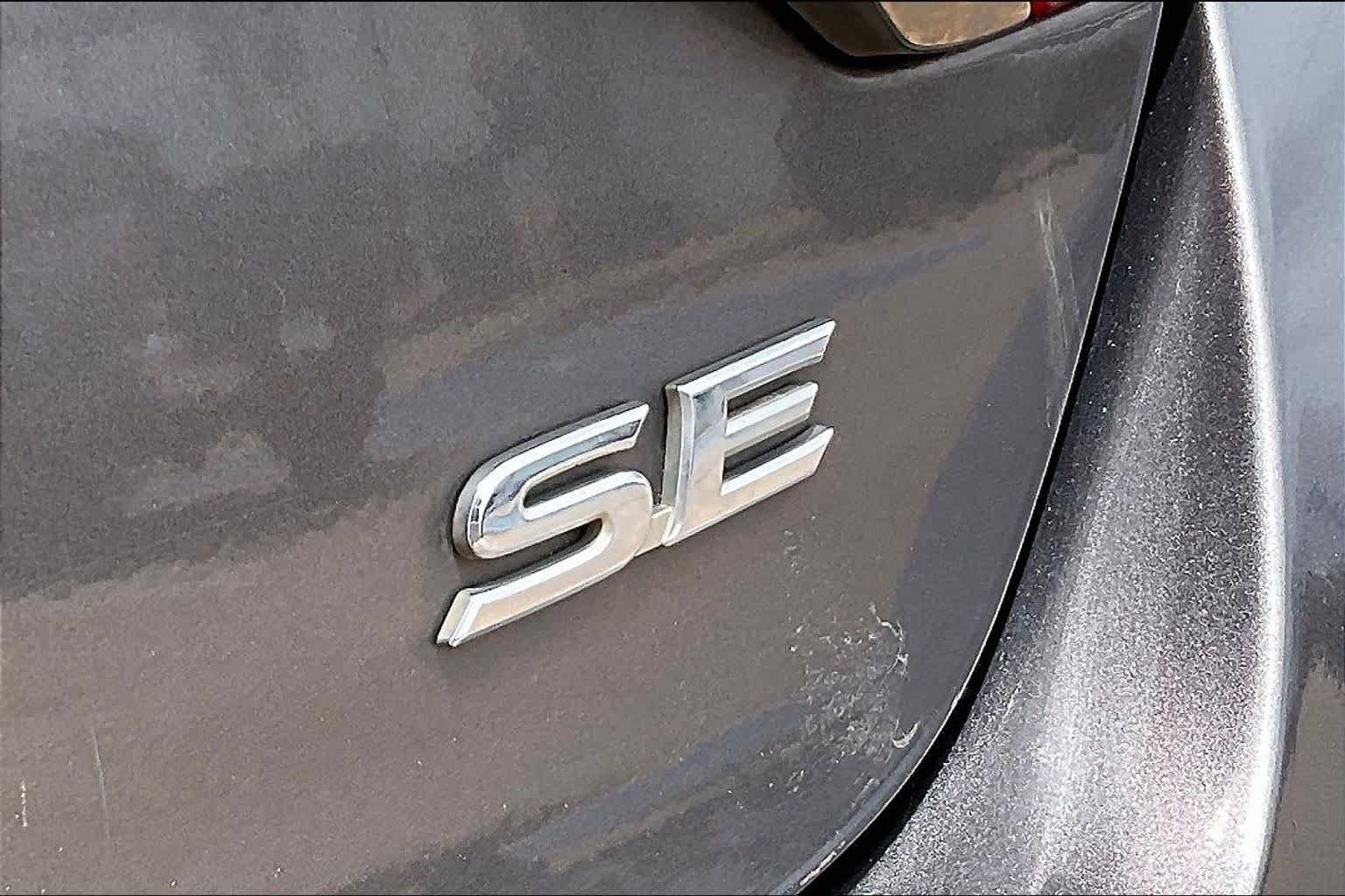Used 2015 Predawn Gray Mica Toyota SE image 8
