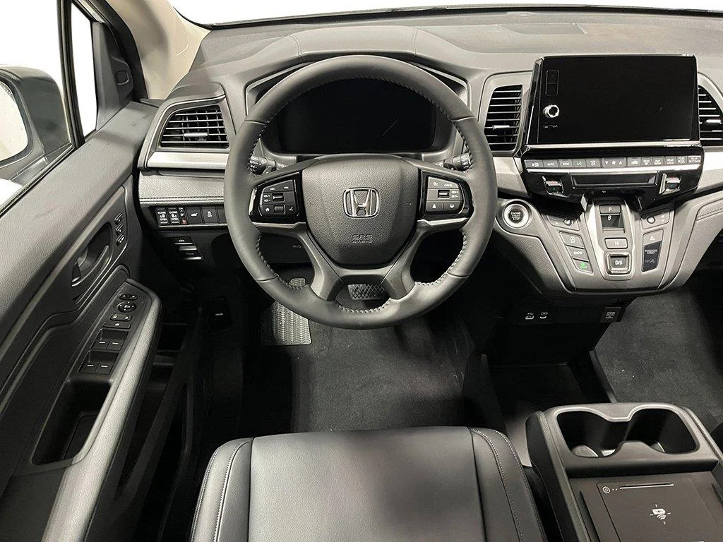 2026 Honda Odyssey EX-L - Photo 12
