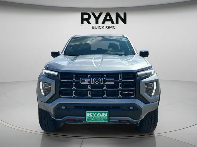 2026 GMC Canyon AT4 - Photo 9