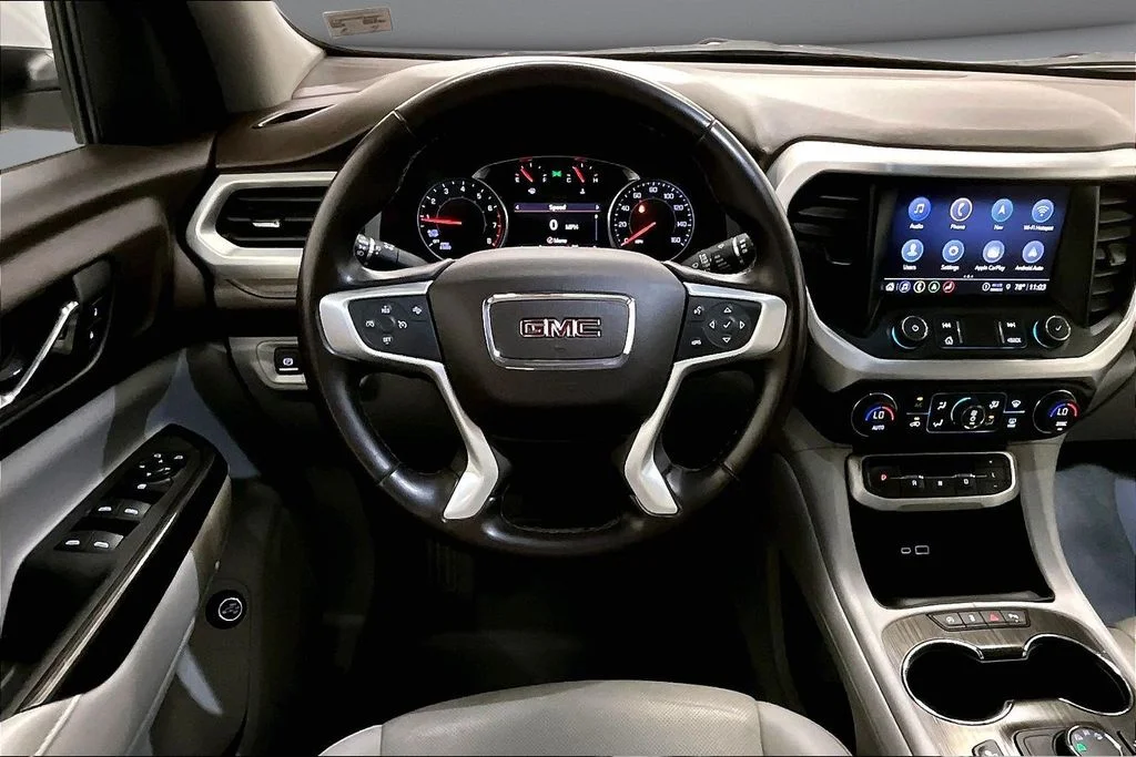 2023 GMC Acadia SLT - Photo 8