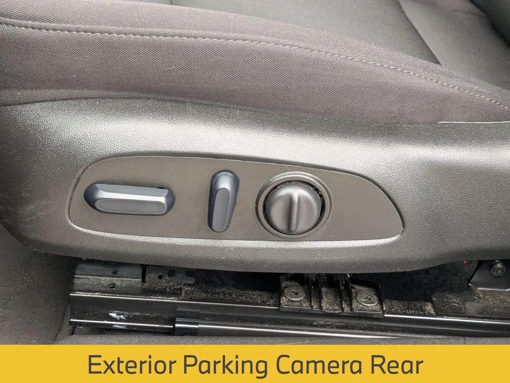 Used 2025 Black Chevrolet LT image 15