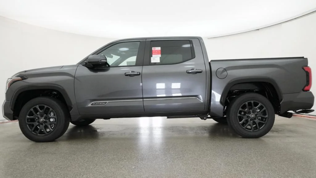New 2026 Magnetic Gray Metallic Toyota Platinum image 30