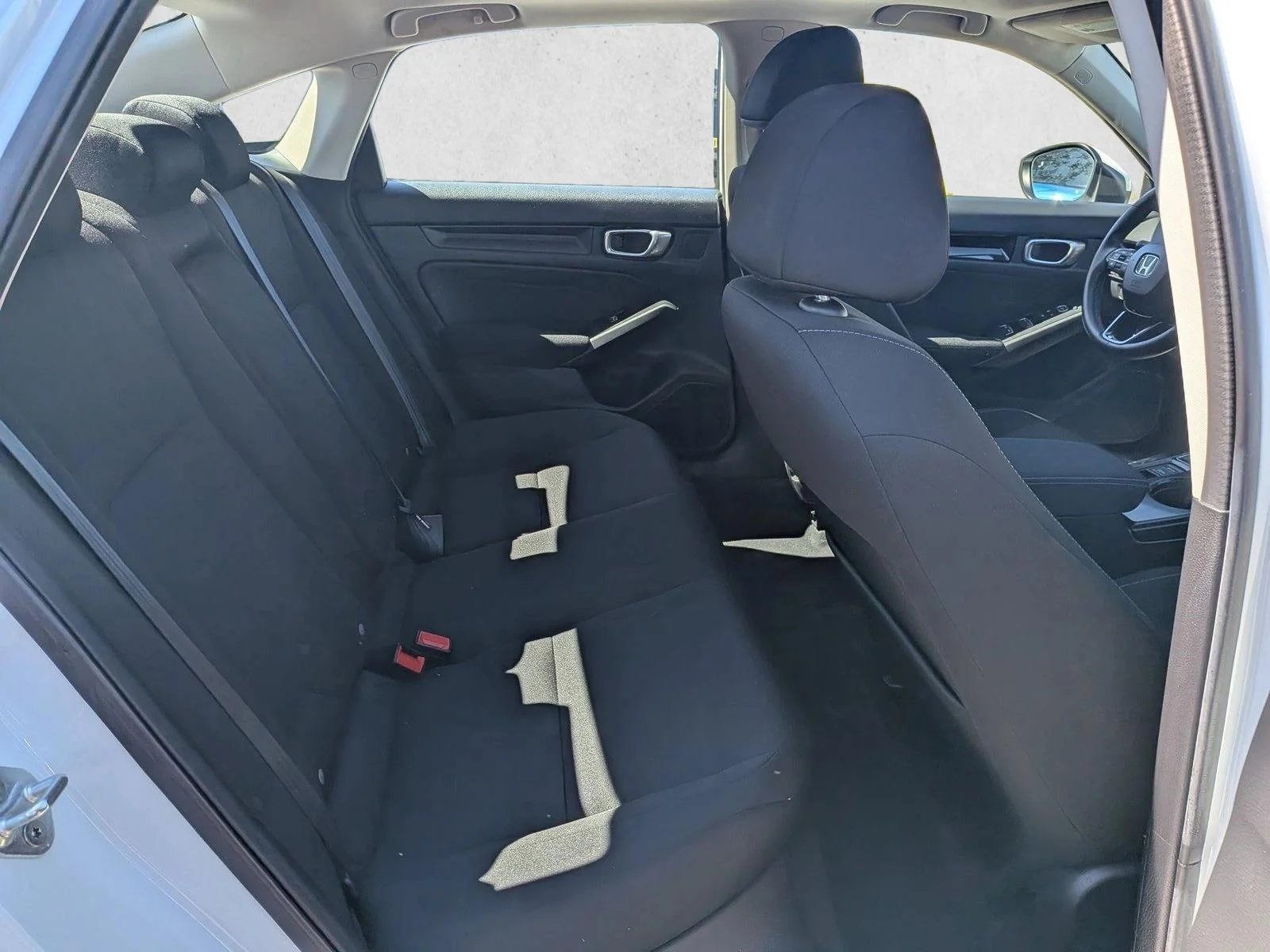 Used 2023 Platinum White Pearl Honda EX image 19