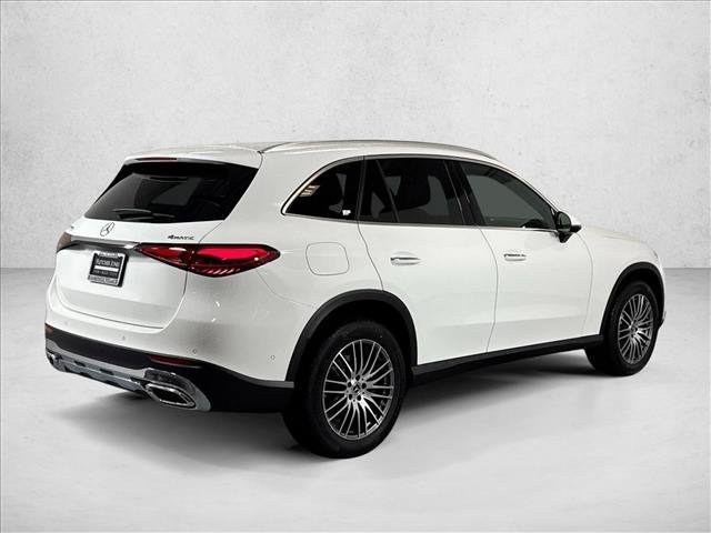 New 2026 Polar White Mercedes-Benz GLC 300 image 35
