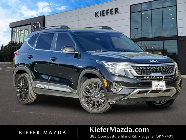 2022 Kia Seltos Nightfall