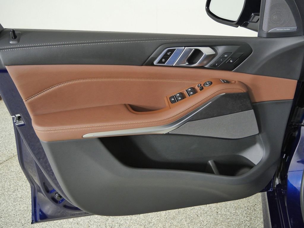 New 2026 Tanzanite Blue II Metallic BMW xDrive40i image 34