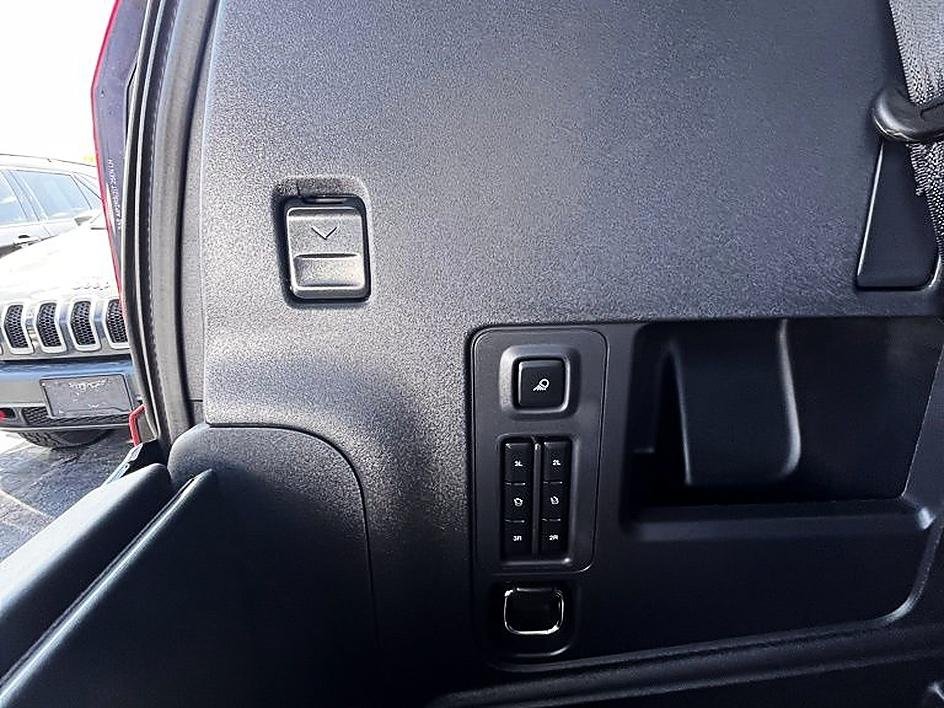 Used 2026 Black Ford Platinum image 10