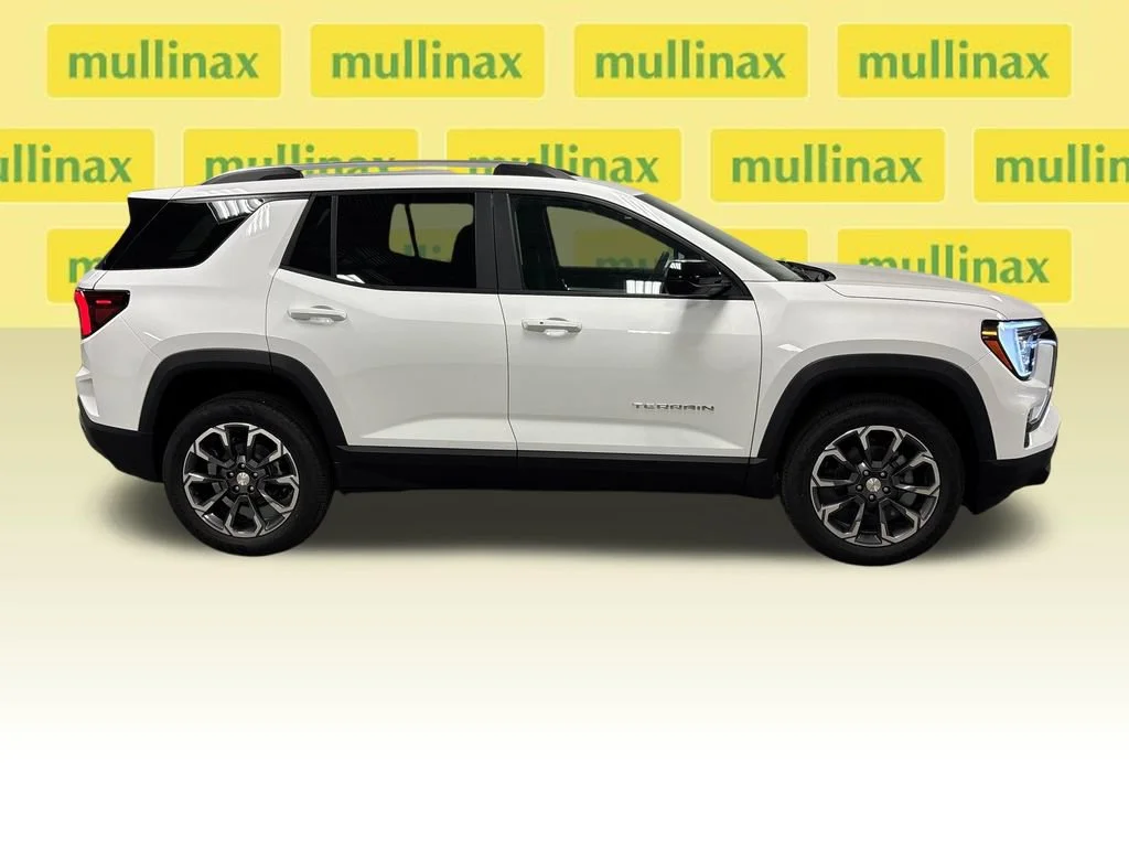New 2027 Summit White GMC Elevation image 19