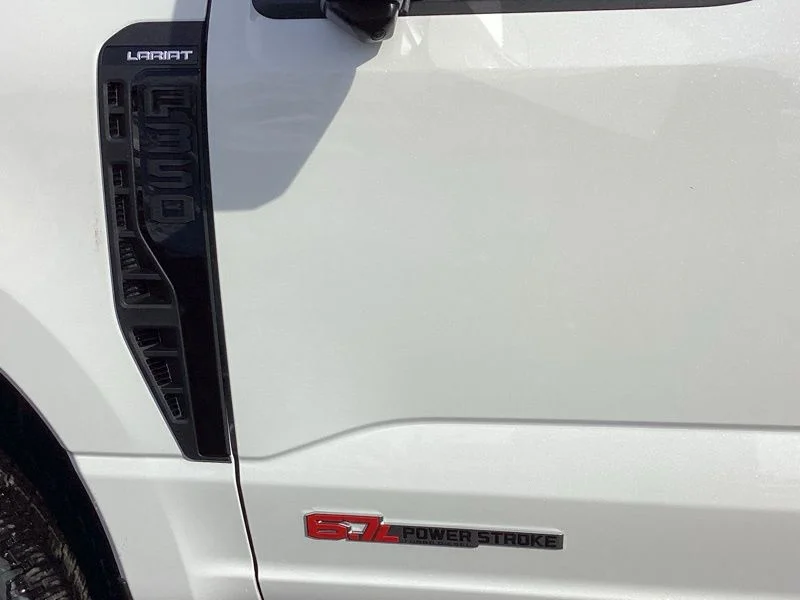 New 2026 Star White Metallic Tri-Coat Ford F-350® Lariat® image 6