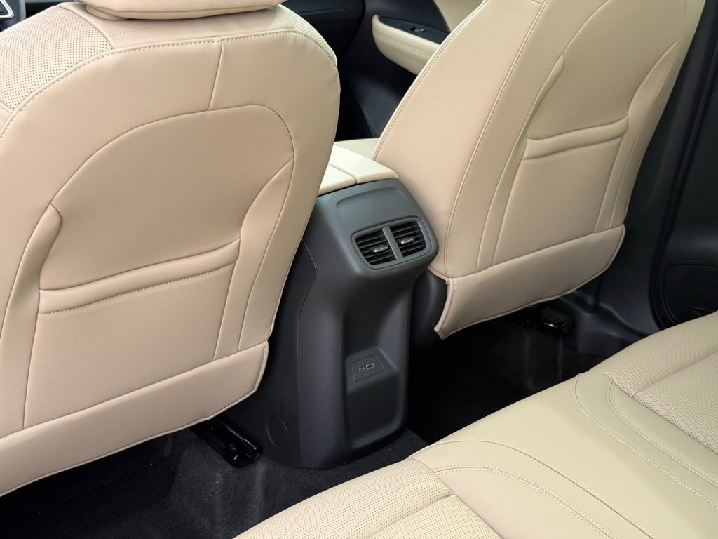2026 Buick Envision Preferred - Photo 24