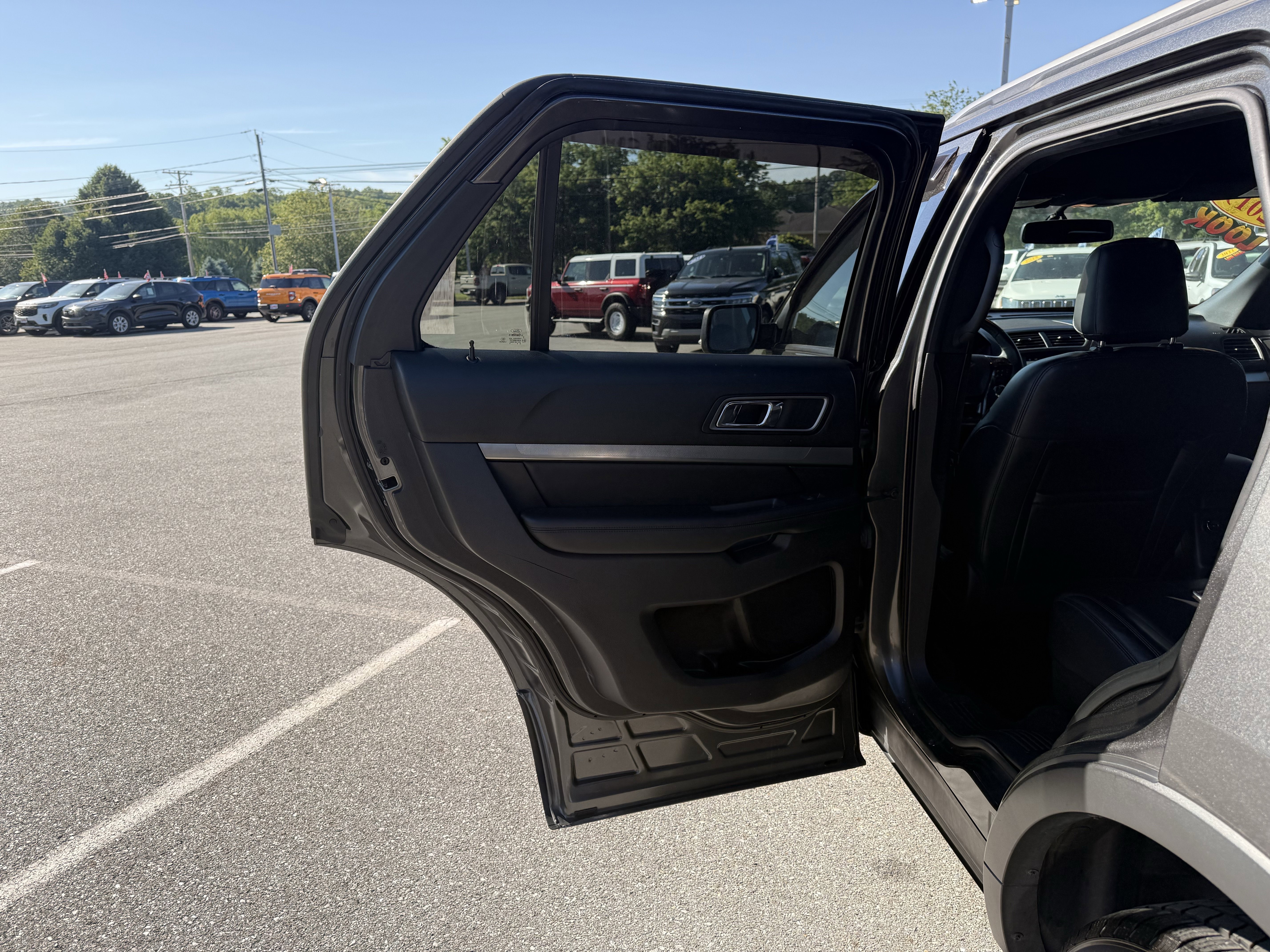 Used 2019 Magnetic Ford XLT image 28