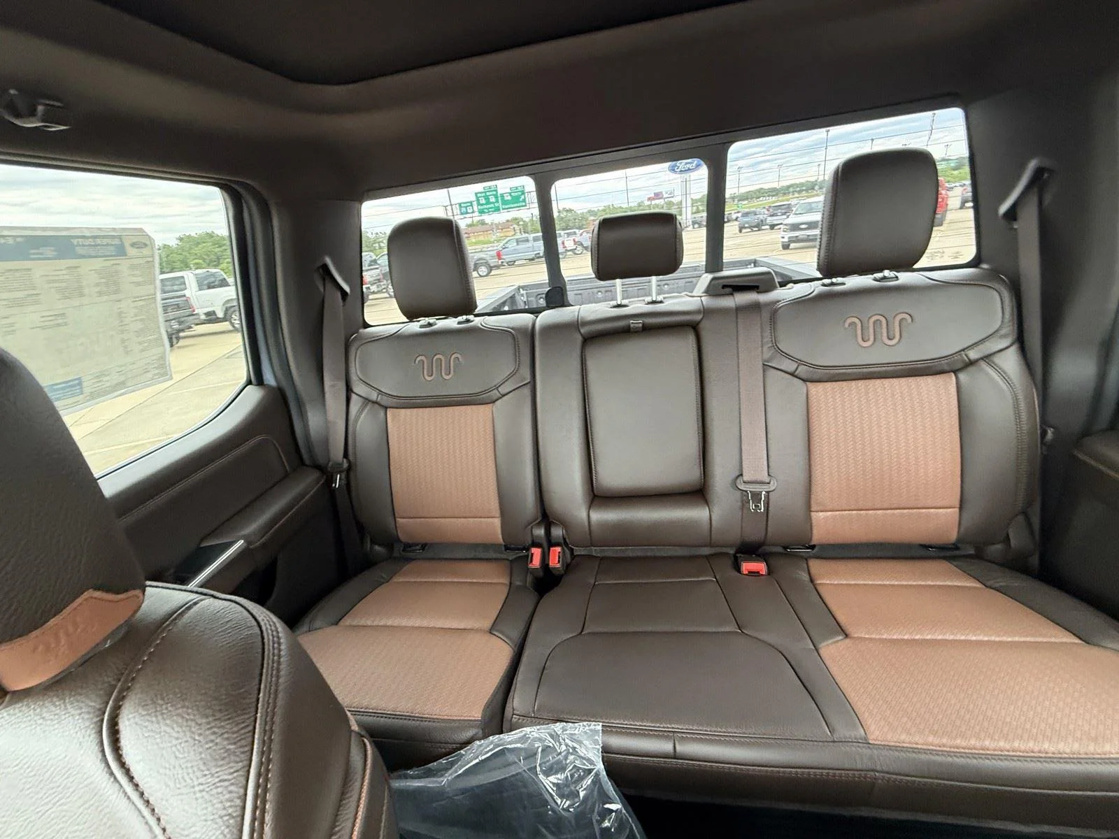 New 2026 Glacier Gray Metallic Tri-Coat Ford F-250® King Ranch® image 25