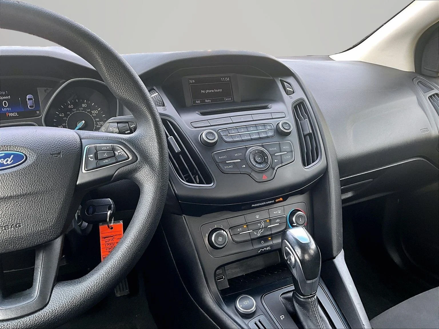 Used 2016 Silver Ford SE image 7