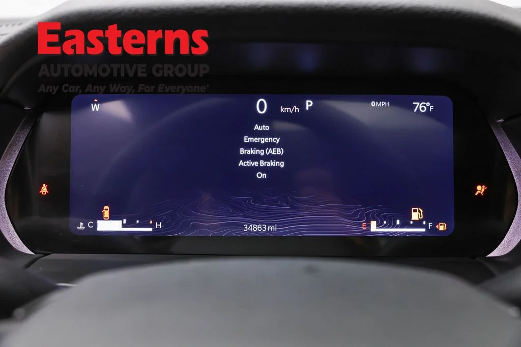 Used 2024 Black Jeep Altitude image 18