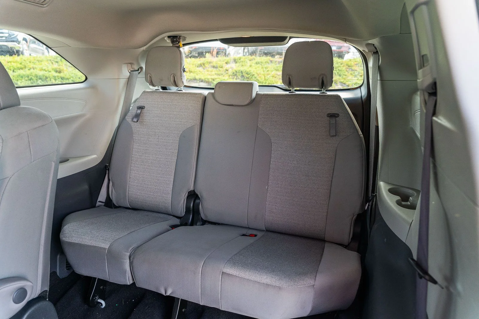 Used 2024 White Toyota LE image 22