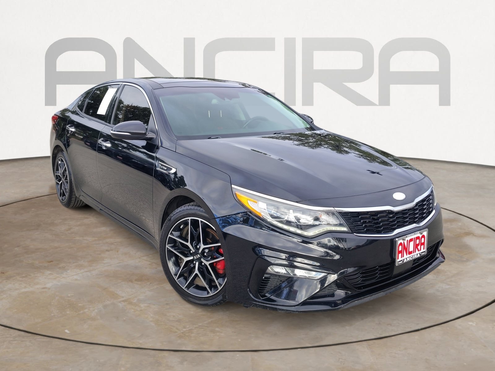 Used 2019 Ebony Black Kia SX image 4