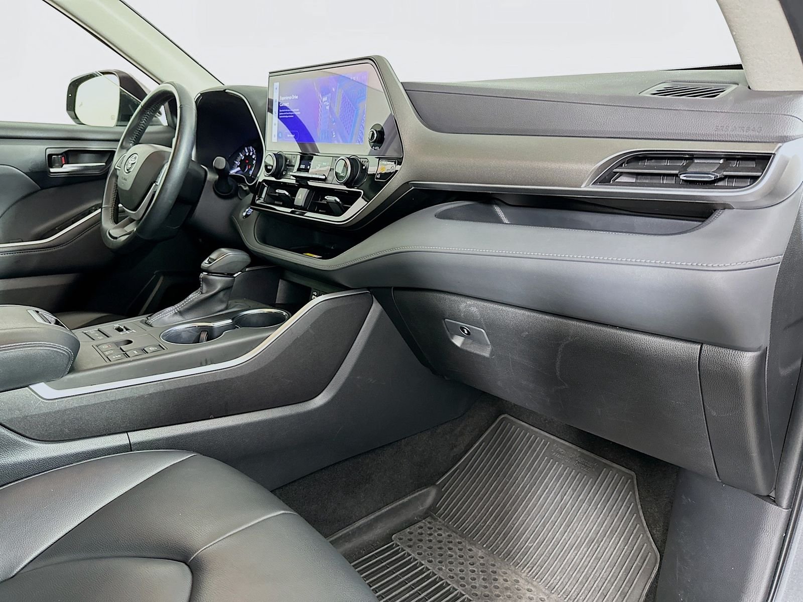 Used 2023 Magnetic Gray Metallic Toyota XLE image 31