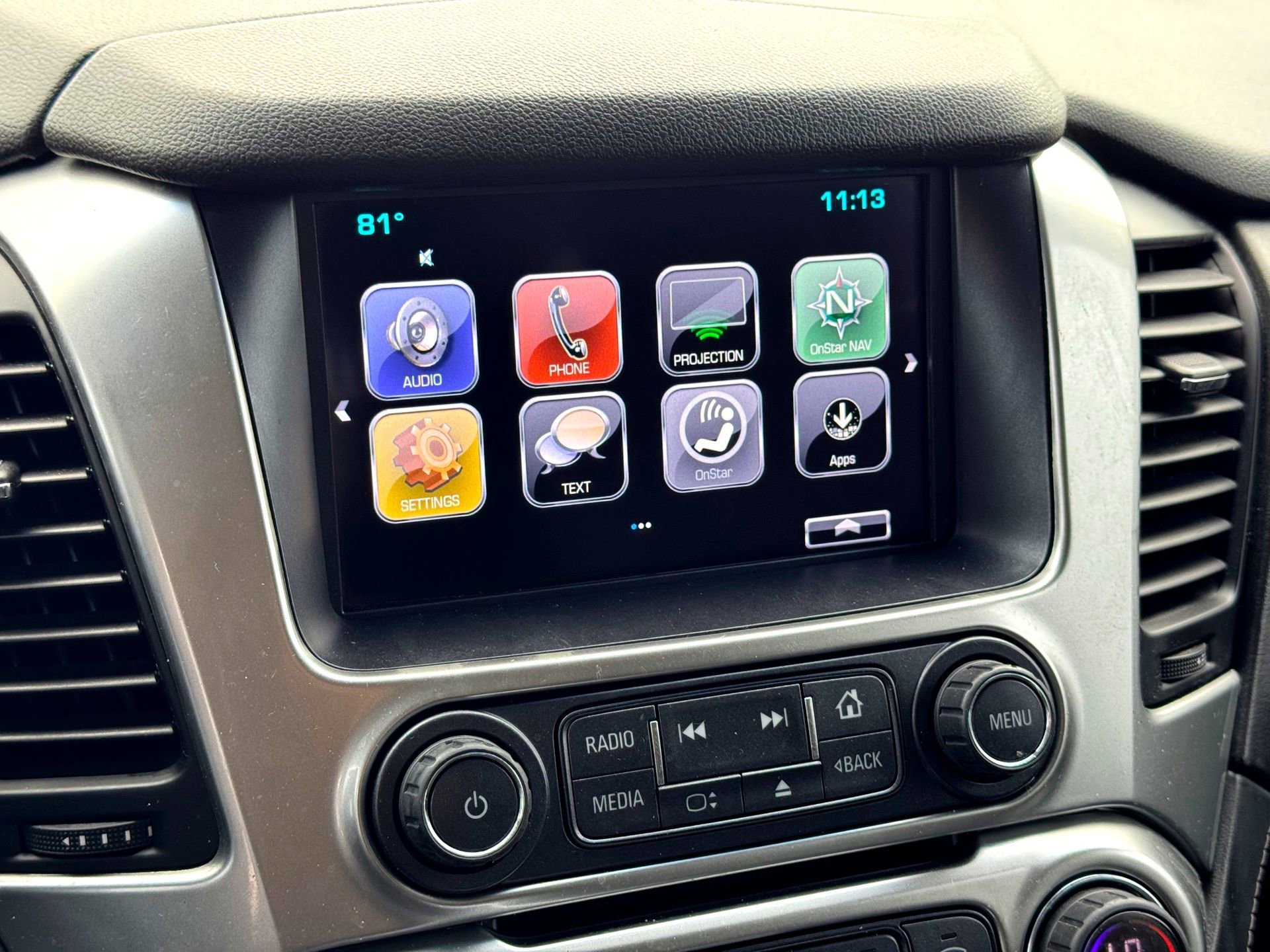 Used 2018 SUMMIT WHITE Chevrolet LS image 28
