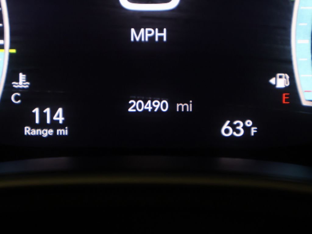2025 Chrysler Pacifica Select - Photo 38