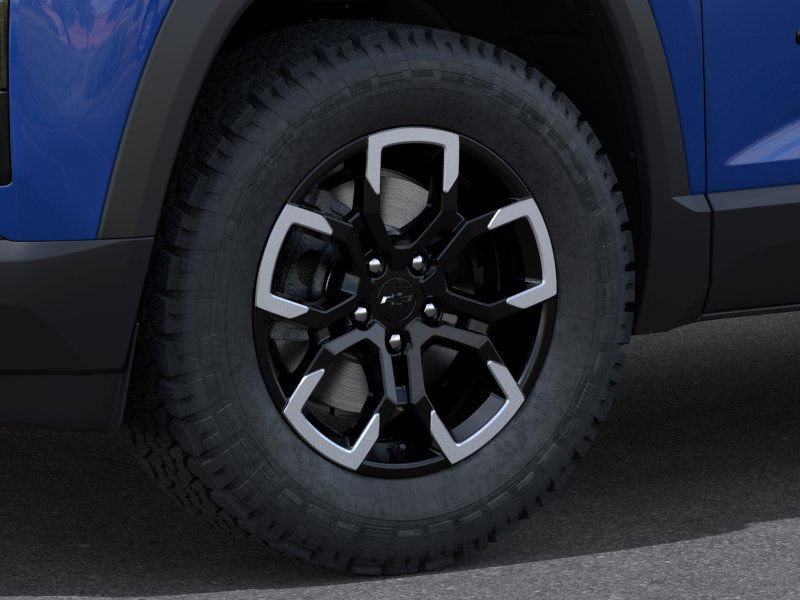 Used 2026 Reef Blue Metallic Chevrolet FWD ACTIV image 9
