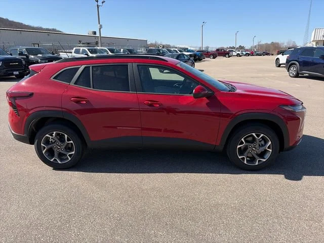 2026 Chevrolet Trax LT - Photo 9