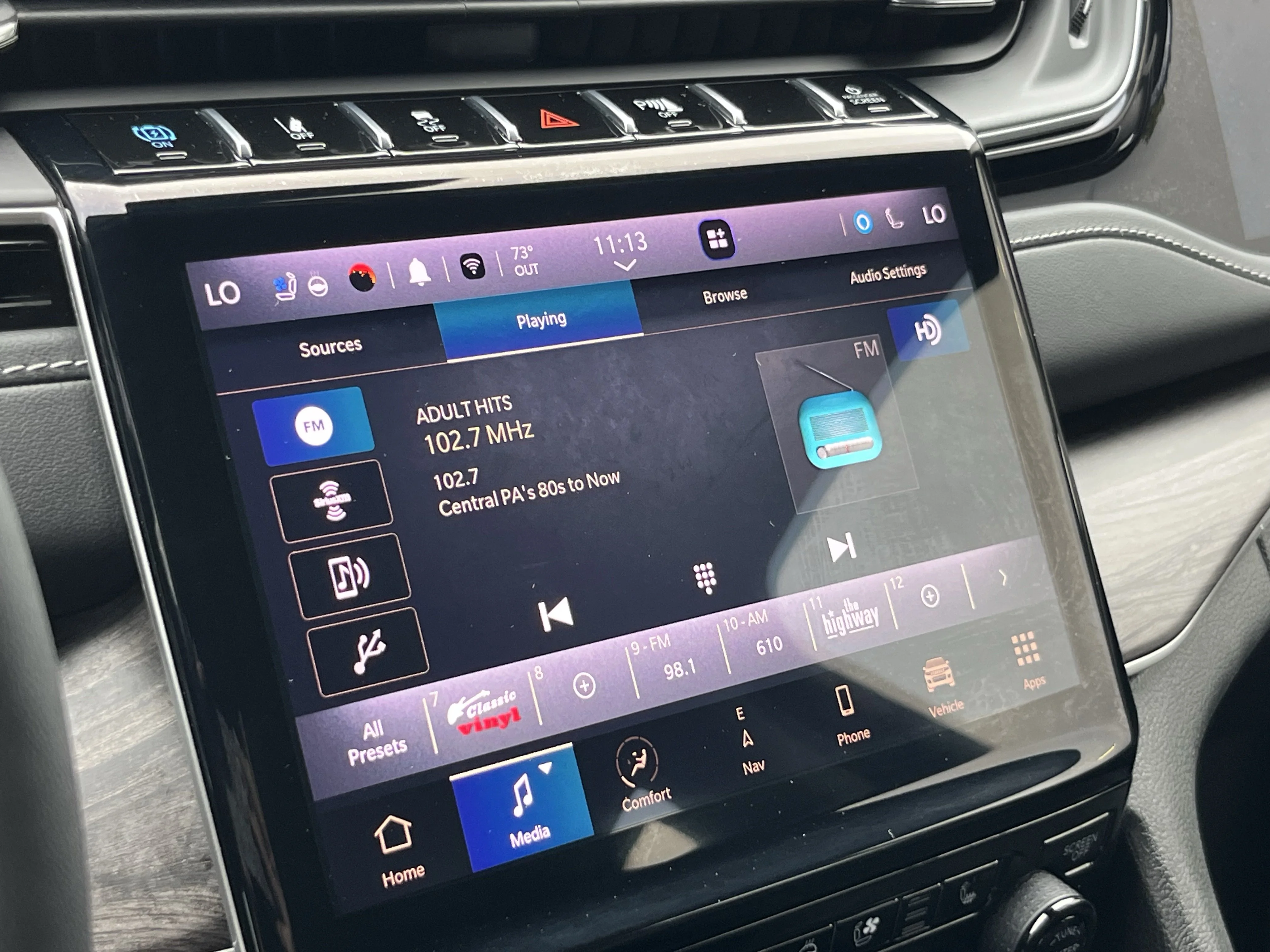 Used 2023 Velvet Jeep 4xe image 35