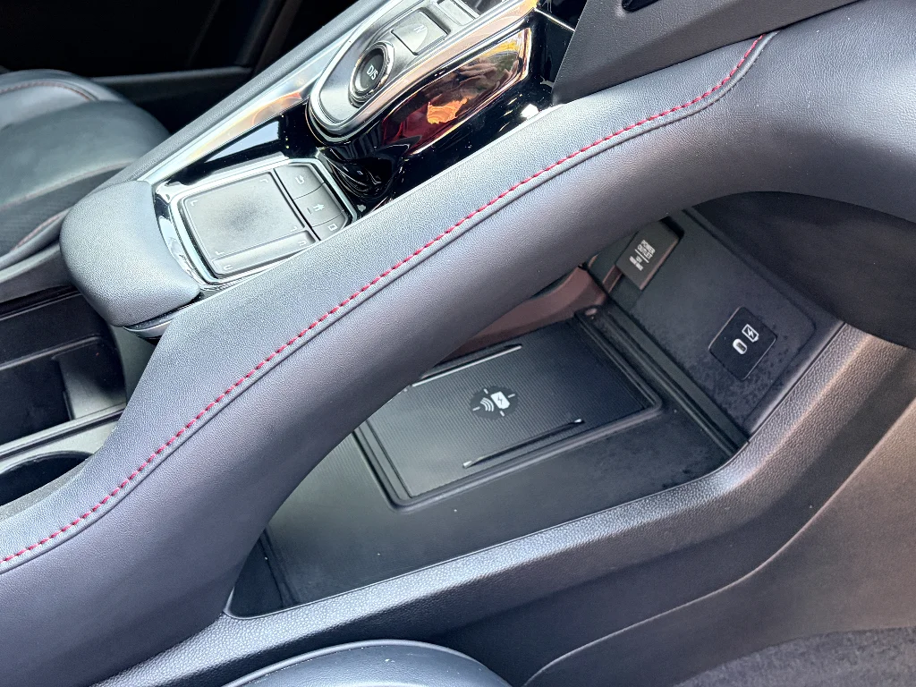 Used 2024 Platinum White Pearl Acura w/A-Spec Advance Package image 29