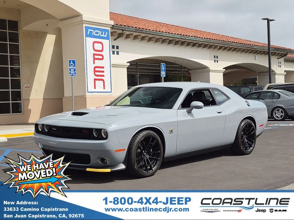 Used 2021 Gray Dodge R/T Scat Pack image 1