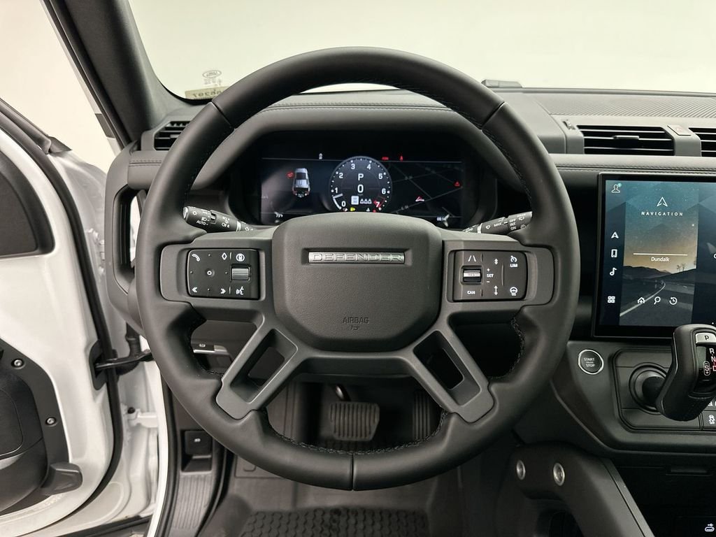 New 2026 Fuji White Land Rover X-Dynamic SE image 15