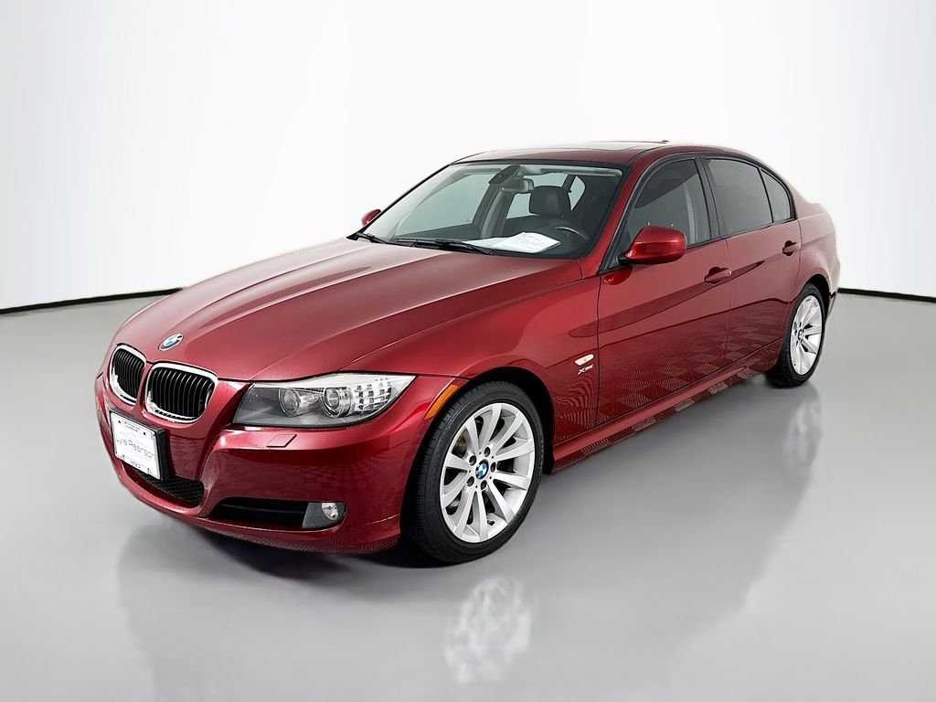 Used 2011 Red BMW 328i xDrive image 1