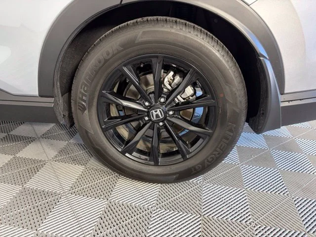 Used 2025 Silver Honda Sport-L image 50