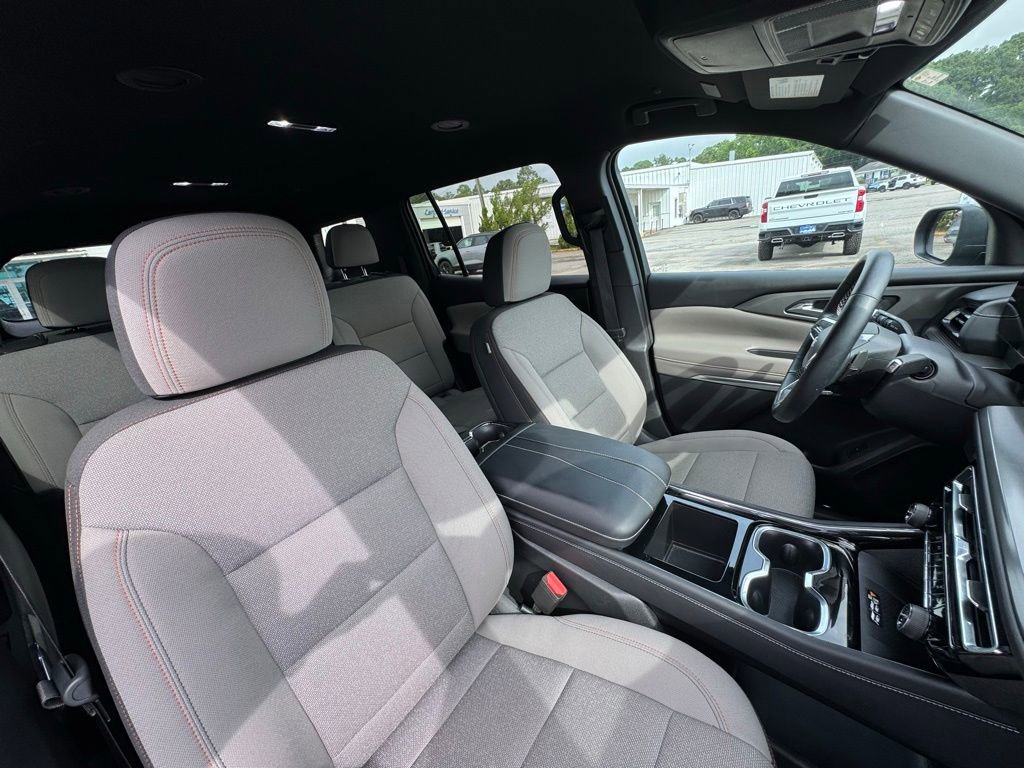 2026 Chevrolet Traverse LT - Photo 17