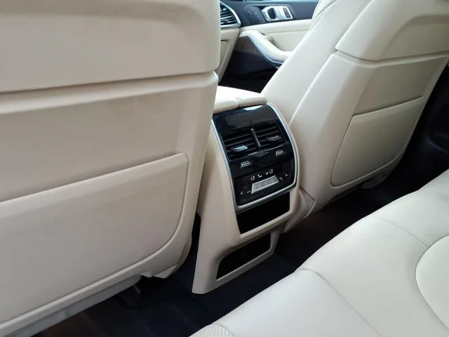 2022 BMW X5 40i - Photo 16