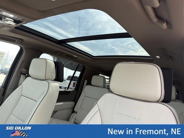 2026 GMC Yukon XL Denali - Photo 17