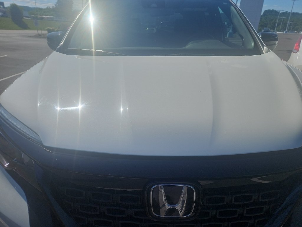 Used 2019 White Diamond Pearl Honda EX-L image 1