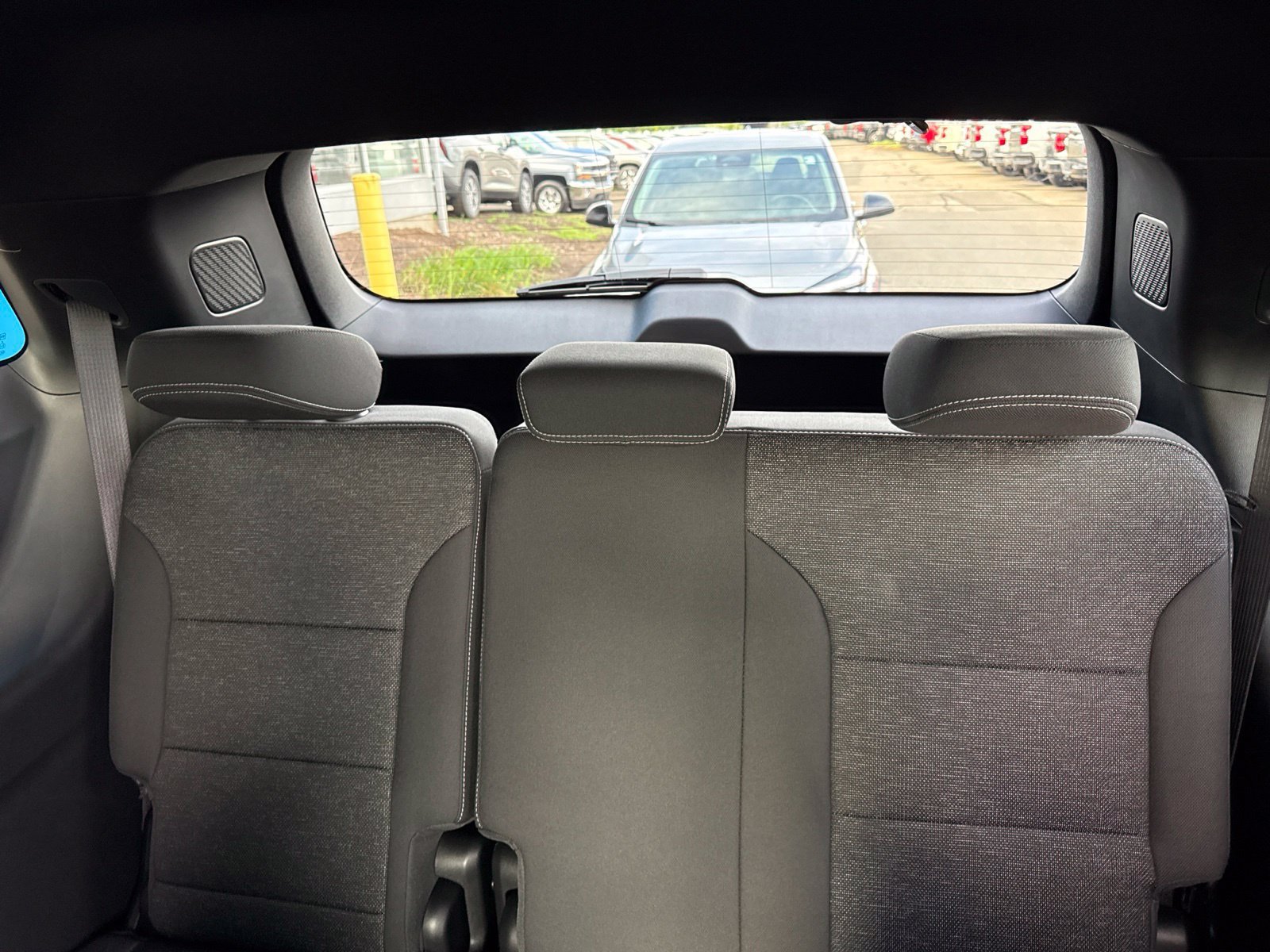 New 2027 Mosaic Black Metallic Chevrolet LT with Sun and Wheel Package image 15