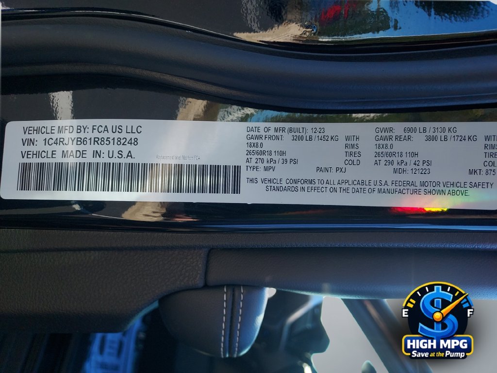 Used 2024 Black Jeep 4xe image 37