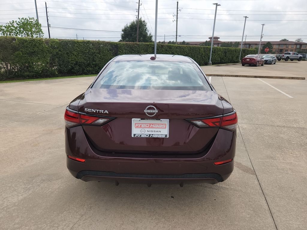 Used 2025 Red Nissan SV image 6