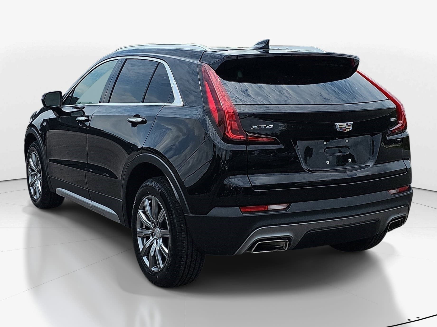 Used 2023 Stellar Black Metallic Cadillac FWD Premium Luxury image 5