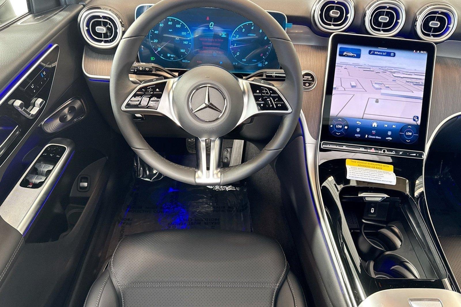 New 2026 Polar White Mercedes-Benz GLC 300 image 20