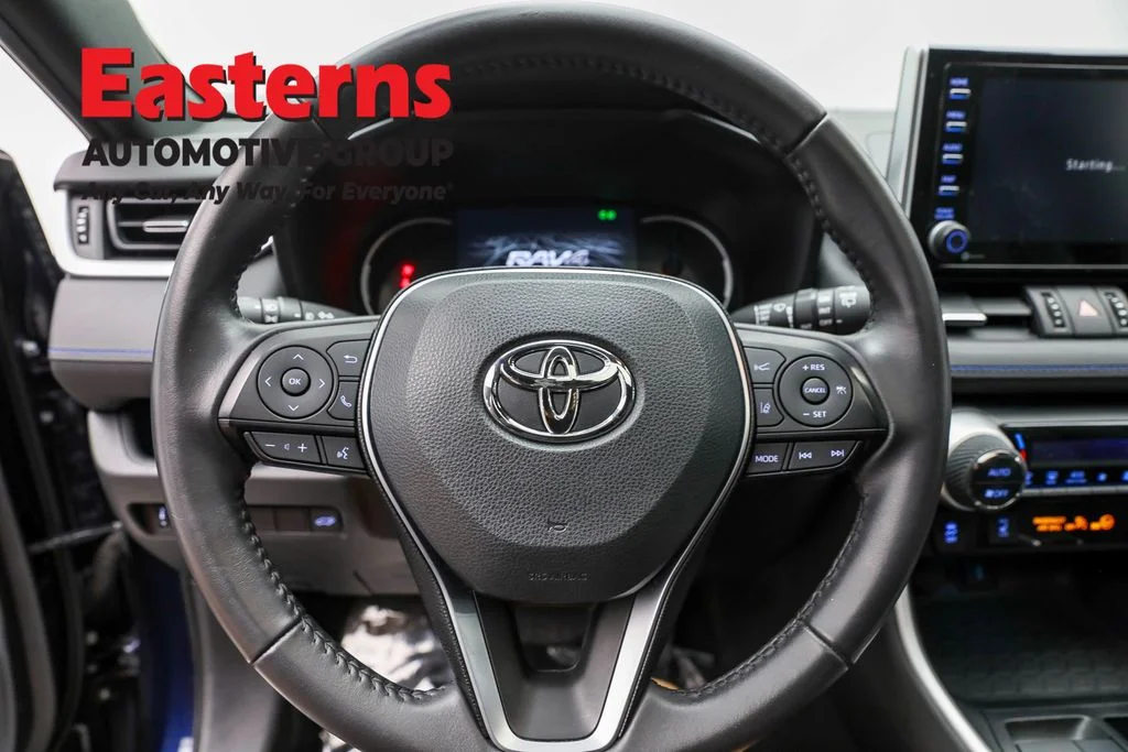 Used 2020 Blue Toyota XSE image 10