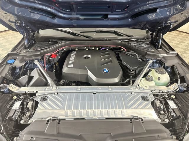 New 2026 Blue Metallic BMW 30 xDrive image 30