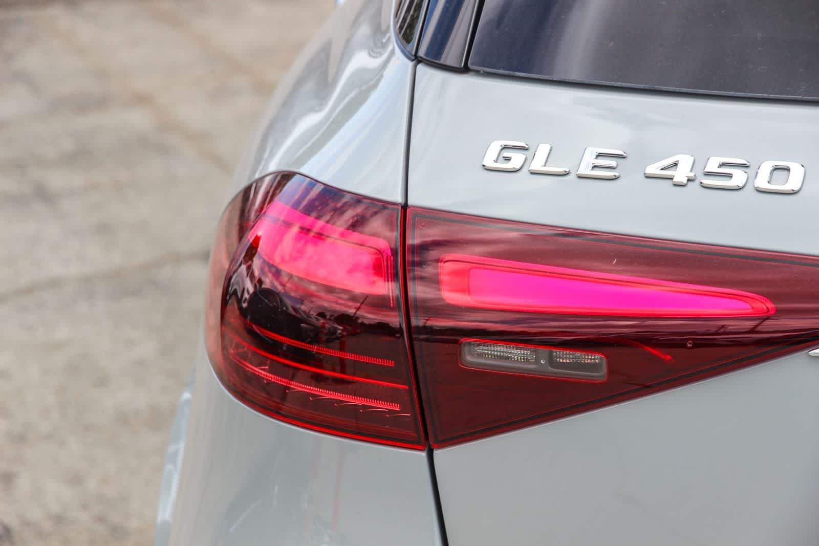 New 2026 MANUFAKTUR Alpine Grey Mercedes-Benz GLE 450 image 7