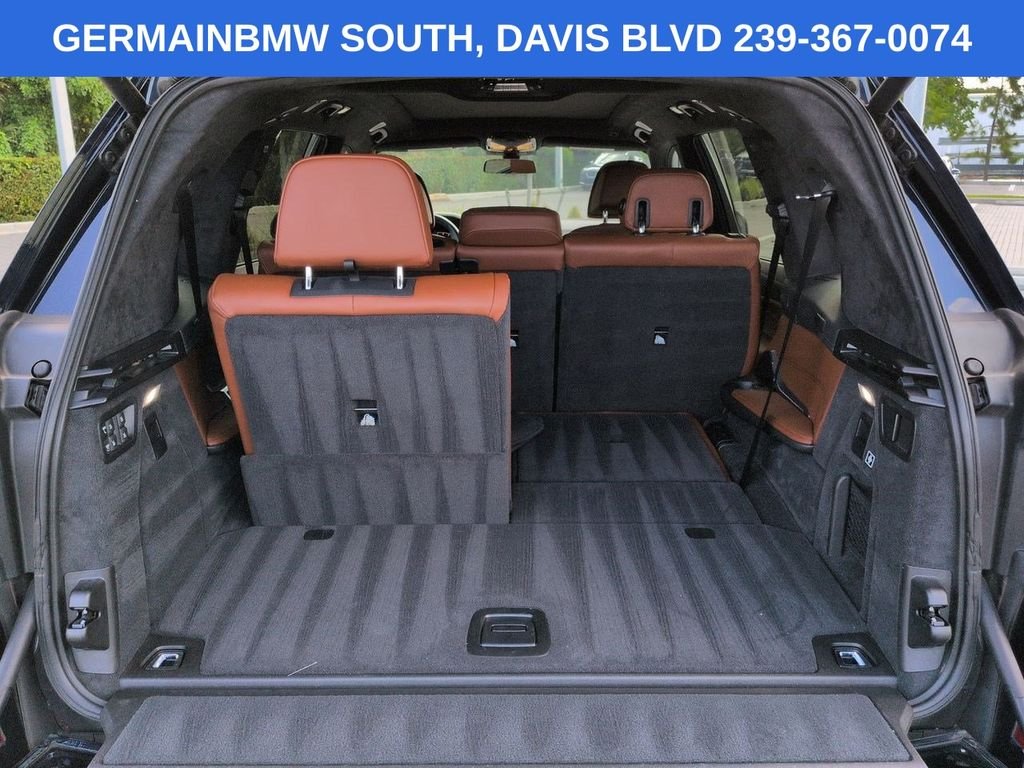 Used 2019 Carbon Black Metallic BMW xDrive50i image 15
