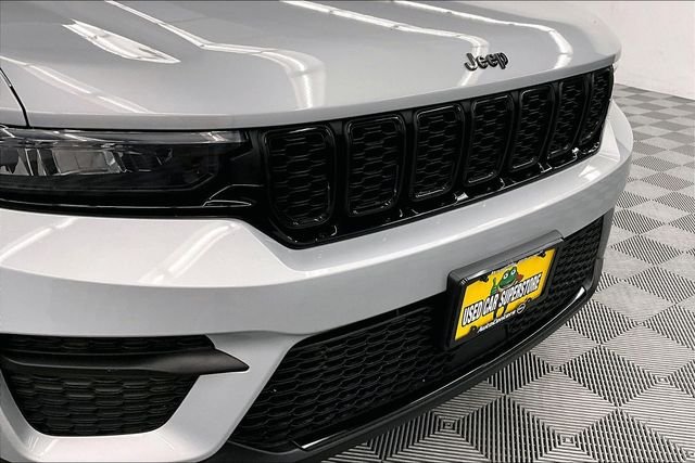 2024 Jeep Grand Cherokee Altitude - Photo 33