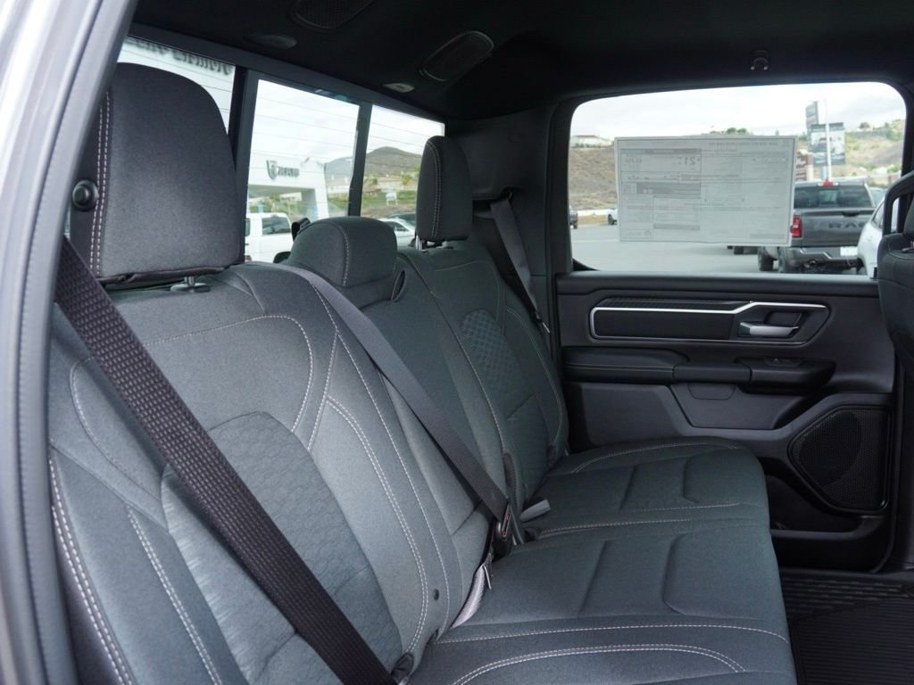 New 2026 Granite Crystal Metallic Clear-Coat Exterior Paint RAM Big Horn Level 2  Night Edition image 23